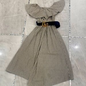 Zara grey and cream off the shoulder striped spring dress. Belt not included.